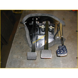 Pedal bracket - Clio 1 - RENAULT