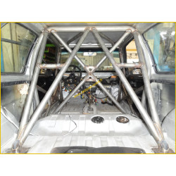 106 - Peugeot - 6 point roll cage - Annexe J FIA.